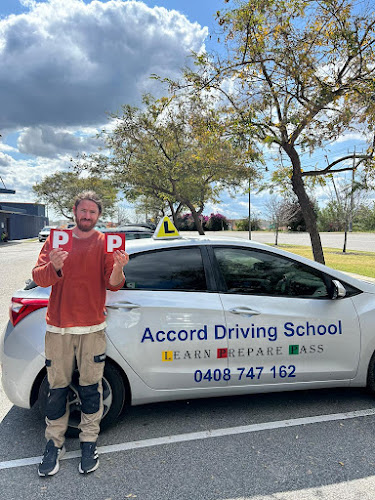 Accord Driving School Perth in Lockridge