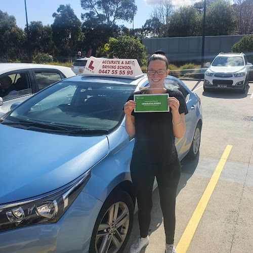 Accurate & Safe Driving School in Mentone