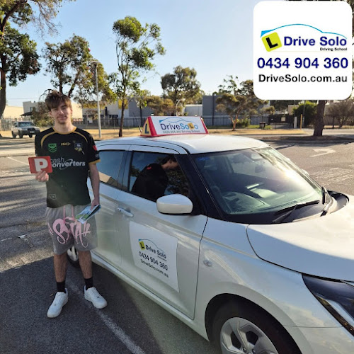 DriveSolo Driving School in Mandogalup