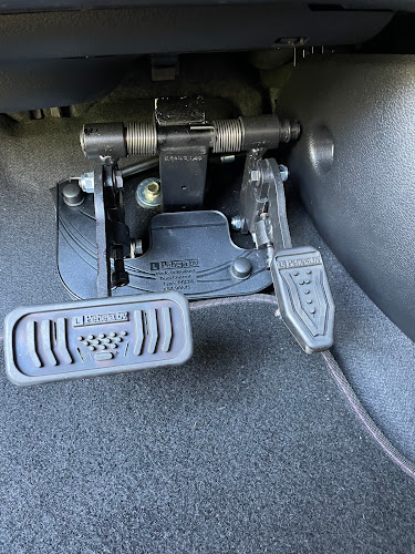 Dual Controls in College Grove