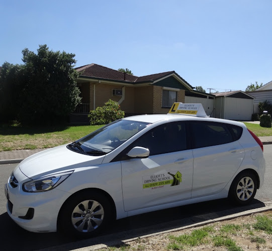 Elliott'S Driving School in Paralowie