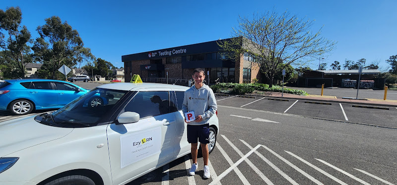 EzyLRN Driving School in Castle Hill