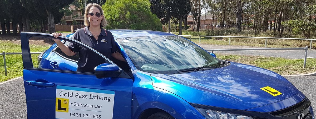 Gold Pass Driving School in Acacia Gardens