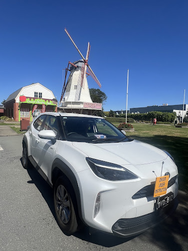 Juni's Driving School in Kialla