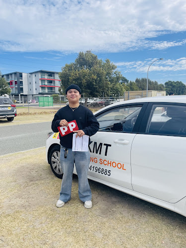 KMT Driving School in Medina
