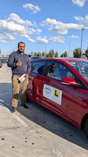 Licence Lounge Driving School in Wyndham Vale