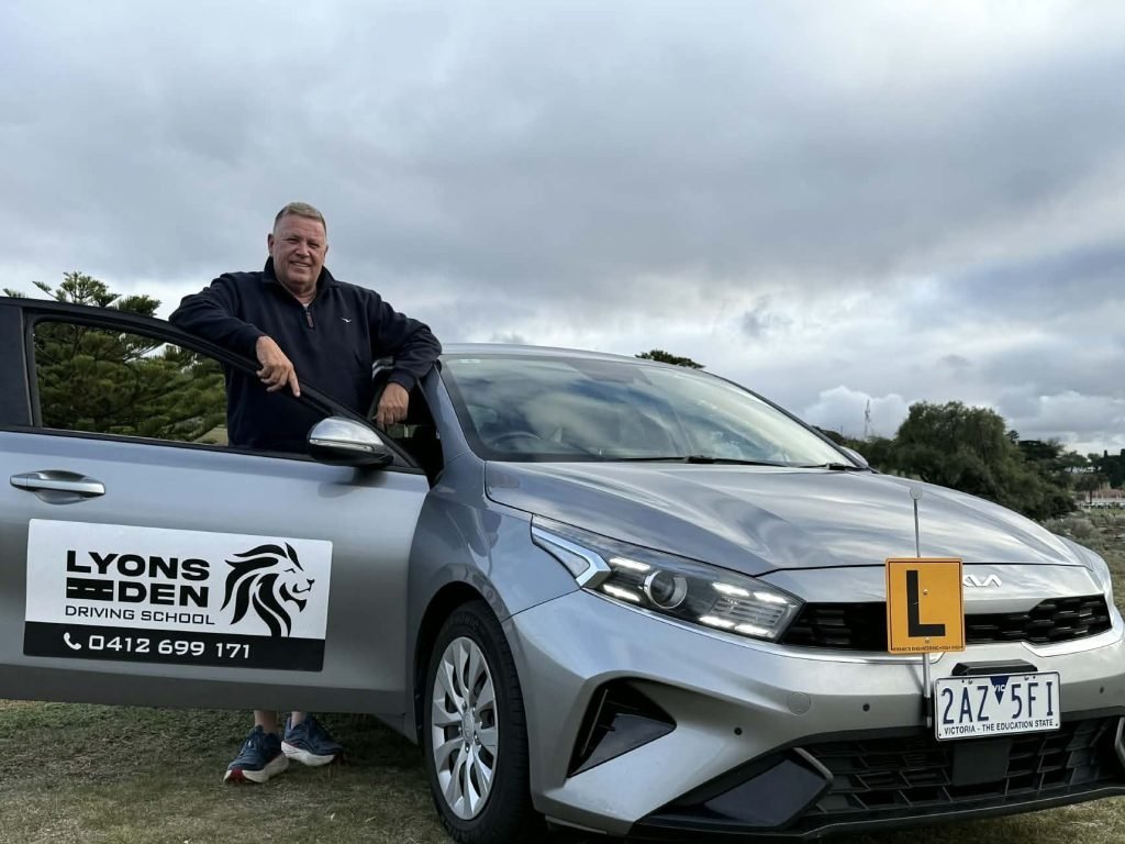 Lyons Den Driving School in Geelong