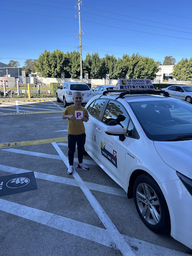 NZ Driving School in Edensor Park