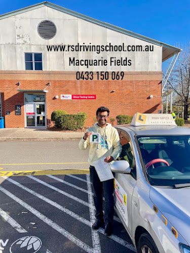 Road Safety Driving School in Shalvey