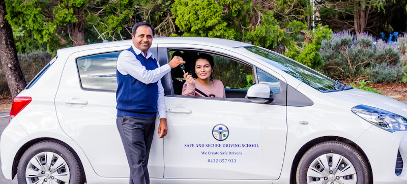 Safe And Secure Driving School in Glen Waverley