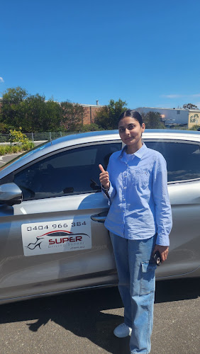 Super Driving School Frankston in Seaford