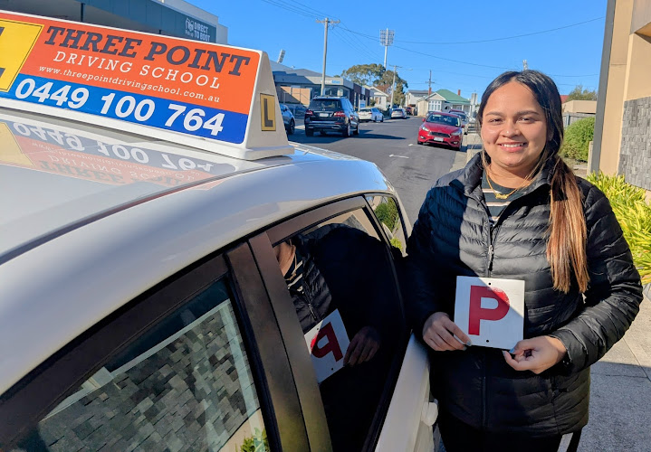 Three Point Driving School in Mornington