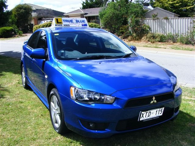True Blue Driving School in Adelaide