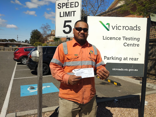 Vic Test Driving School in Tarneit