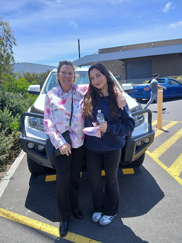 Wizzard Driving School in Carrum Downs